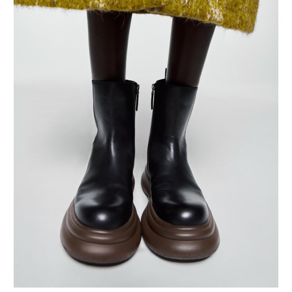 ZARA Thick Sole Real Leather Ankle Boots - Picture 4 of 8